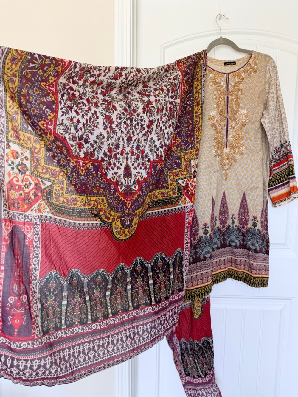 Embroidered junaid jamshed Printed Lawn Suit Set, pakistani/indian suit